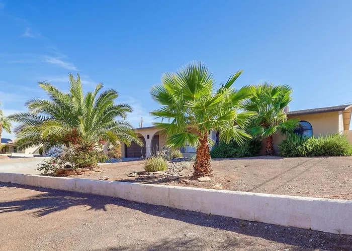 5 Mi To Havasu: W/ Yard & Pool Dom wakacyjny Lake Havasu City